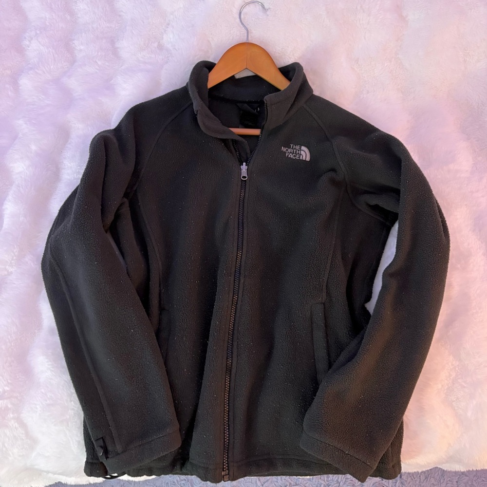 The North Face- Black fleece